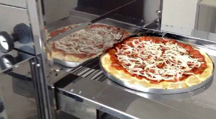 Como assar pizza no forno de esteira para assar pizza 